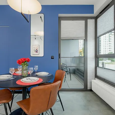 Jasne Apartmenty Z Parkingiem Popieluszki W Gdansku By Renters