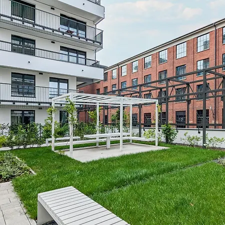 Jasne Apartmenty Z Parkingiem Popieluszki W Gdansku By Renters * Gdańsk