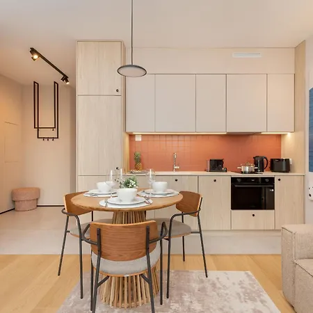 Jasne Apartmenty Z Parkingiem Popieluszki W Gdansku By Renters Appartement *
