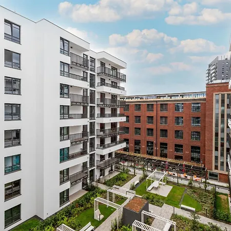 Jasne Apartmenty Z Parkingiem Popieluszki W Gdansku By Renters * Gdańsk