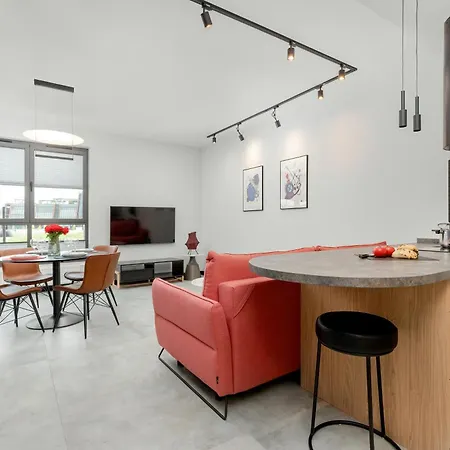 Jasne Apartmenty Z Parkingiem Popieluszki W Gdansku By Renters Gdańsk